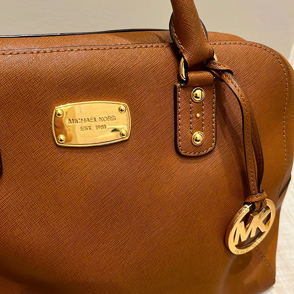 Beautiful tan Michael Kors bag